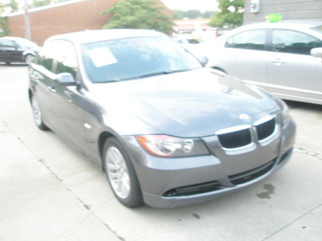 BMW 3 series 2006 photo 2