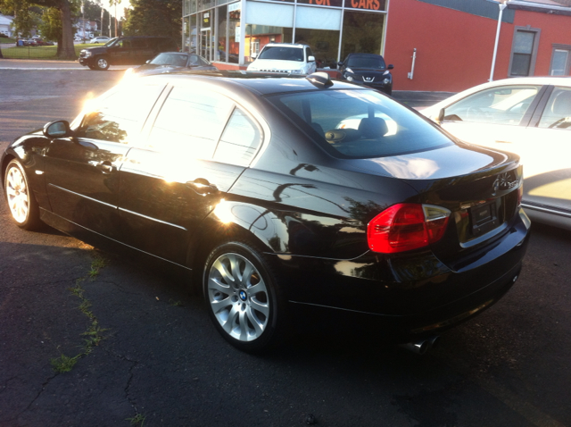 BMW 3 series 4WD 4dr Heat Sedan