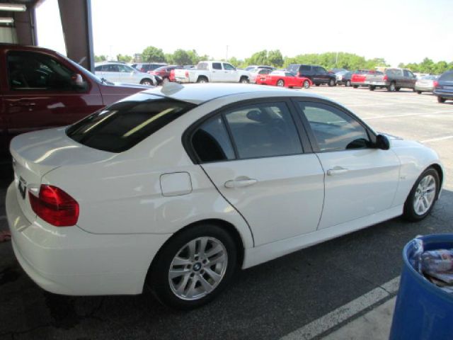 BMW 3 series 2006 photo 3