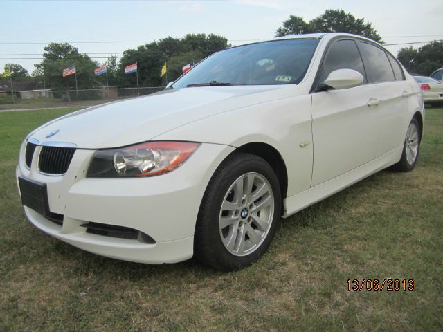 BMW 3 series STX XL XLT FX2 Lariat Sedan