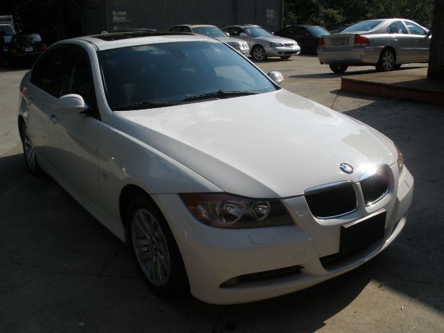 BMW 3 series 2WD 4dr Heat Sedan