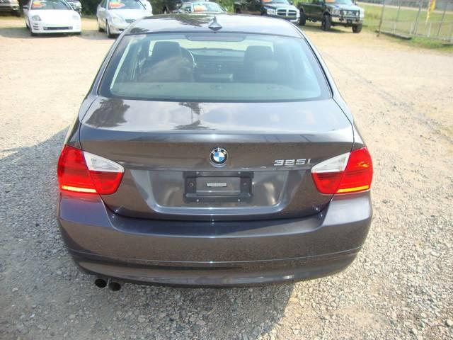 BMW 3 series 2006 photo 2