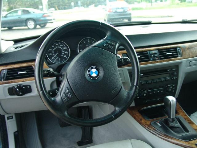 BMW 3 series 2006 photo 3