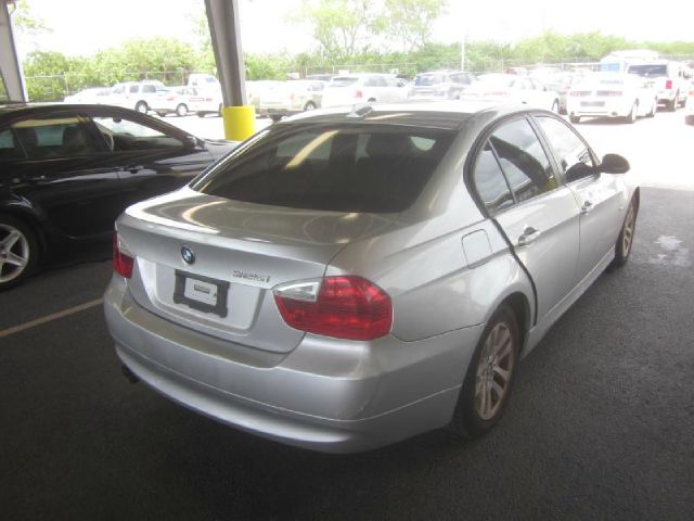 BMW 3 series 2006 photo 4