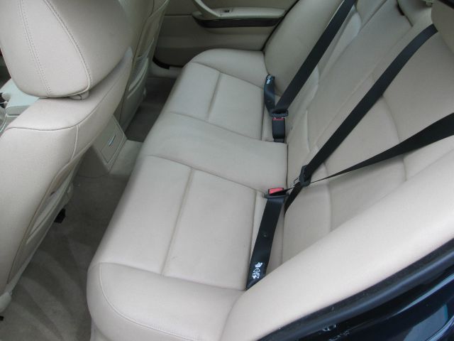 BMW 3 series 2006 photo 2