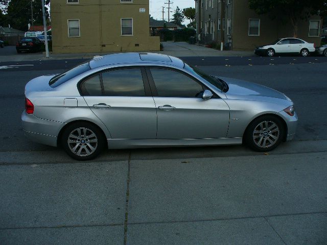 BMW 3 series 2006 photo 1