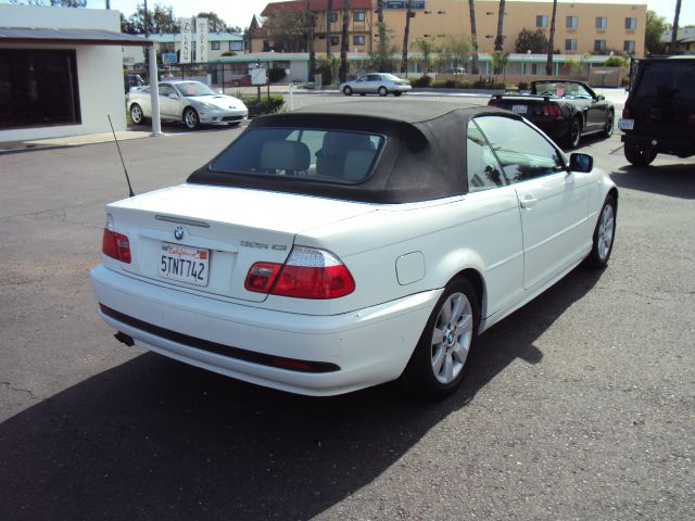 BMW 3 series 2006 photo 2