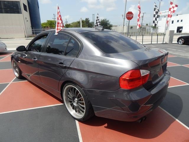 BMW 3 series 2006 photo 2