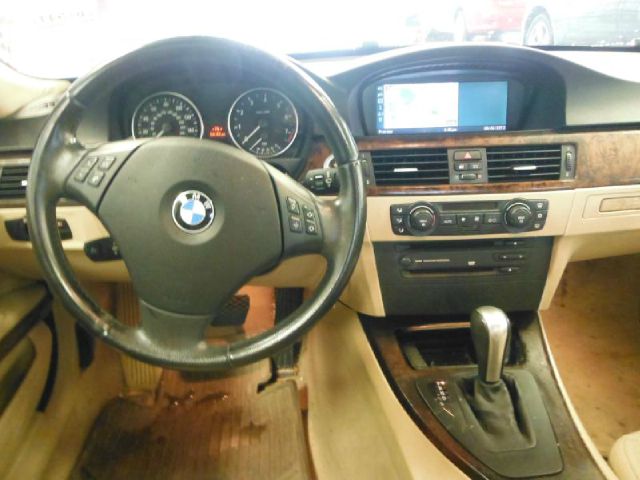 BMW 3 series Xeking Cab Sedan