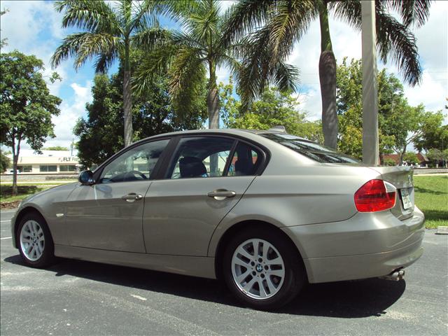 BMW 3 series 2007 photo 2