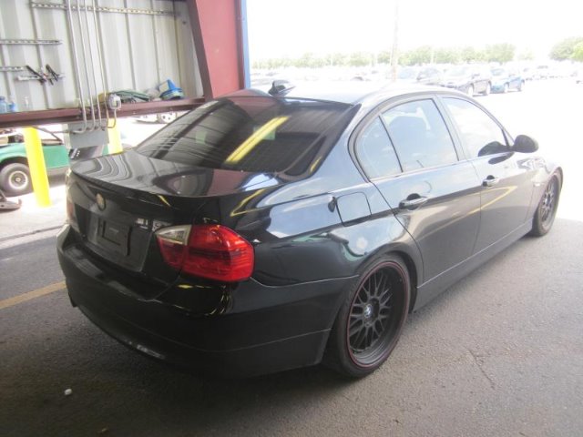 BMW 3 series 2007 photo 2