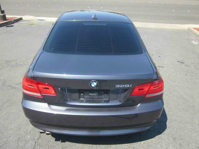 BMW 3 series 2007 photo 2