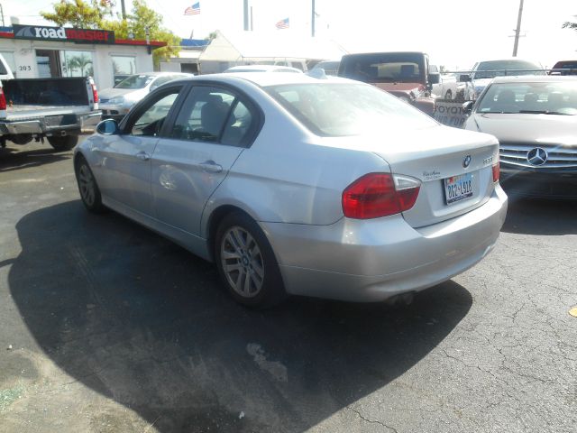 BMW 3 series 2007 photo 2