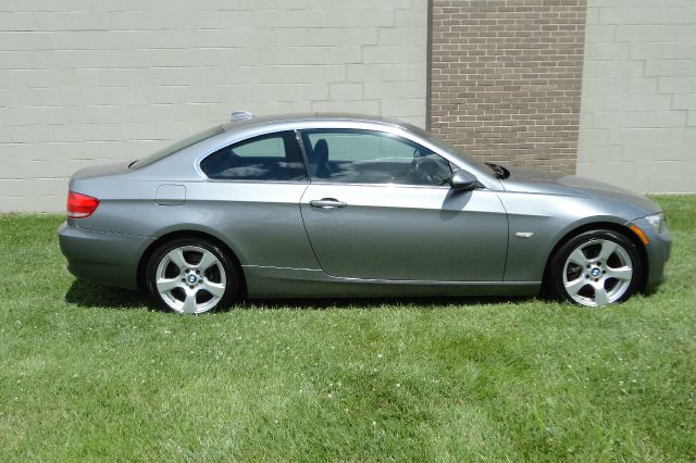 BMW 3 series 2007 photo 2