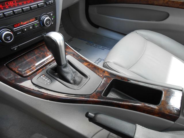 BMW 3 series 2007 photo 2