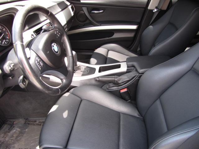 BMW 3 series Sport-awd-2nd Bench-third-1 Owner Sedan