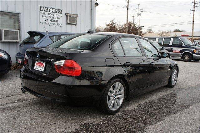 BMW 3 series 2008 photo 2