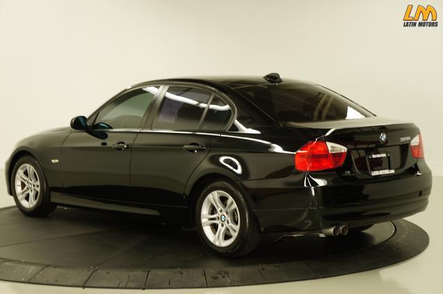 BMW 3 series SE Automatic 4X4 Beutiful Sedan