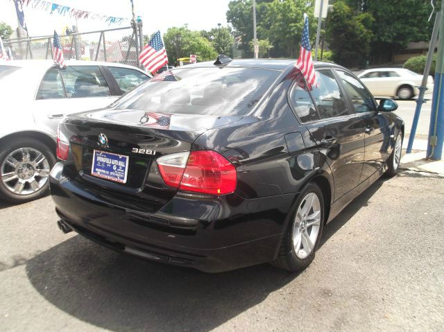 BMW 3 series 2008 photo 2