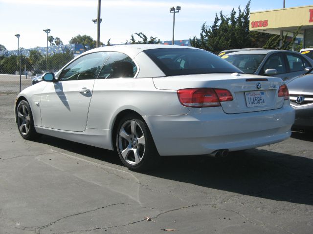 BMW 3 series 2008 photo 2