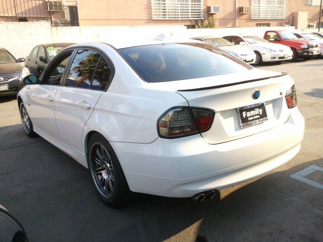 BMW 3 series 2008 photo 2