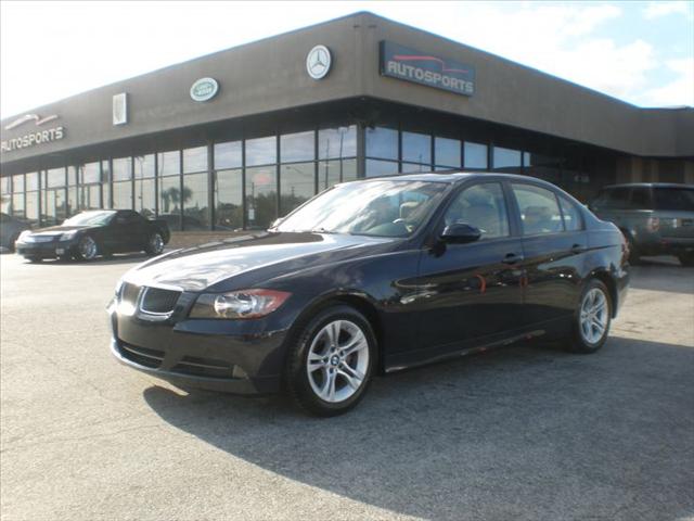 BMW 3 series SE Automatic 4X4 Beutiful Sedan