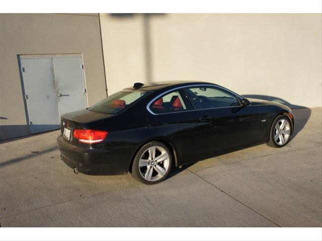 BMW 3 series 2008 photo 2