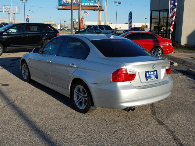 BMW 3 series 2008 photo 2