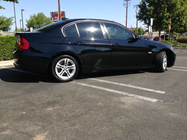 BMW 3 series 2008 photo 2