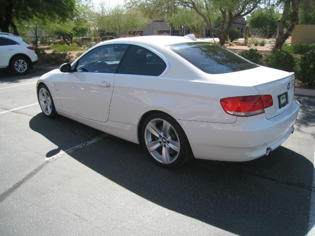 BMW 3 series 2008 photo 18