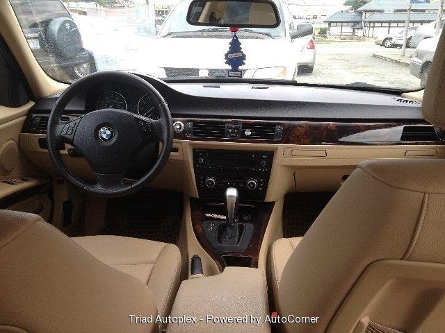 BMW 3 series SE Automatic 4X4 Beutiful Sedan