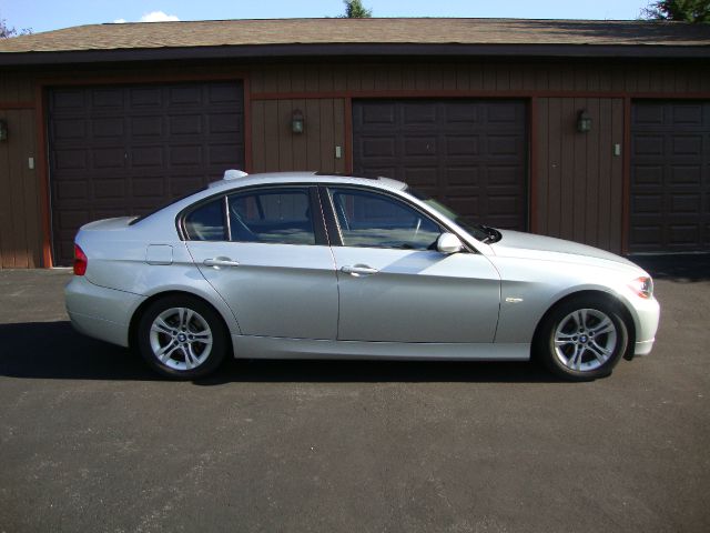 BMW 3 series 2008 photo 2