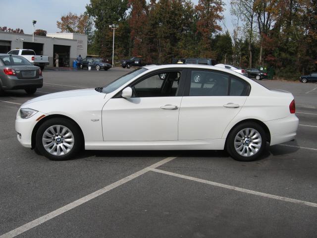 BMW 3 series 2009 photo 3