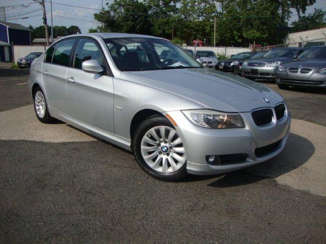 BMW 3 series 2009 photo 2