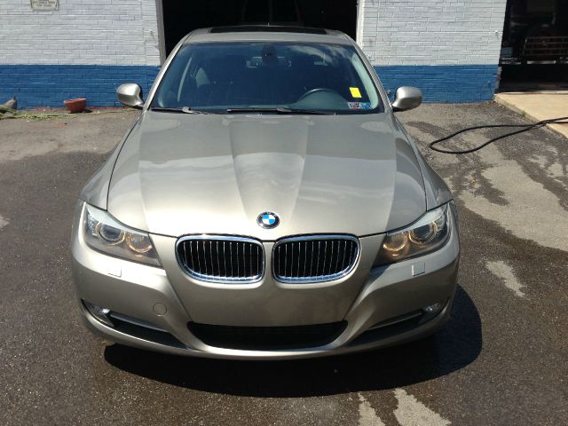 BMW 3 series 2009 photo 3