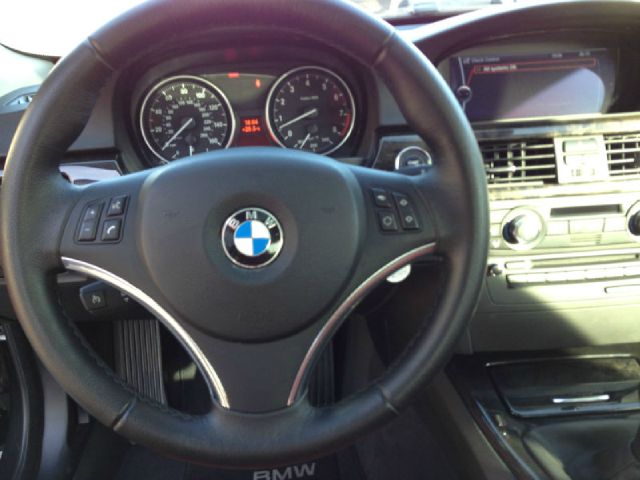 BMW 3 series 2009 photo 1