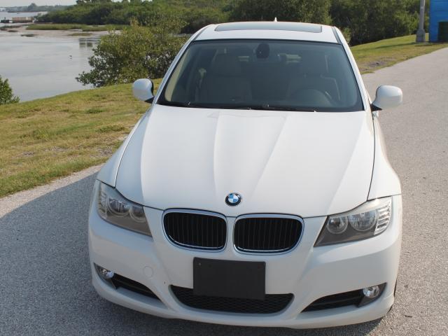 BMW 3 series 2009 photo 1