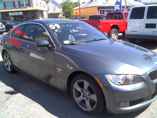 BMW 3 series 2009 photo 3