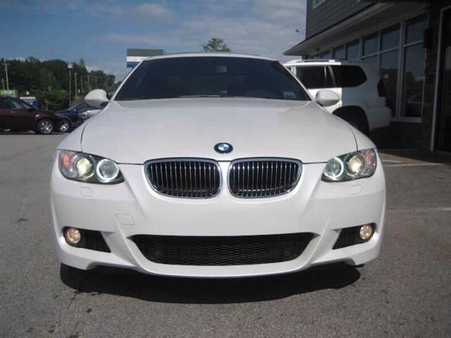 BMW 3 series 2009 photo 2