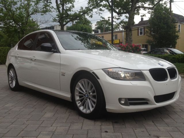 BMW 3 series 2009 photo 16