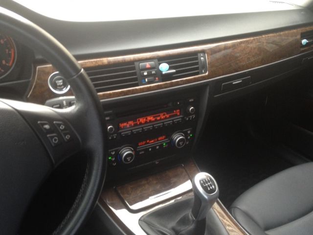 BMW 3 series 2009 photo 8