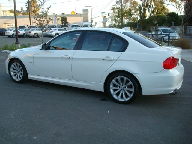 BMW 3 series 2009 photo 1