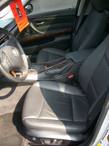 BMW 3 series 2009 photo 4