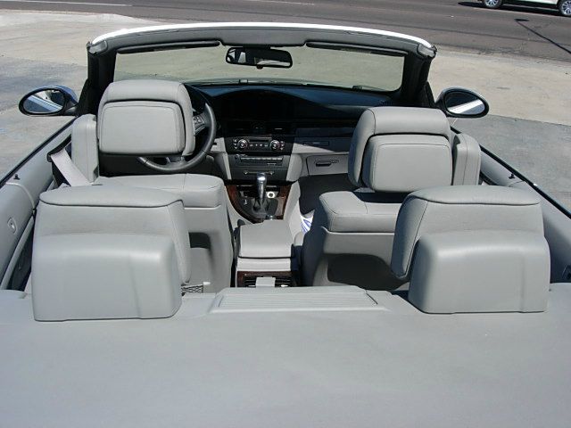 BMW 3 series 2009 photo 2