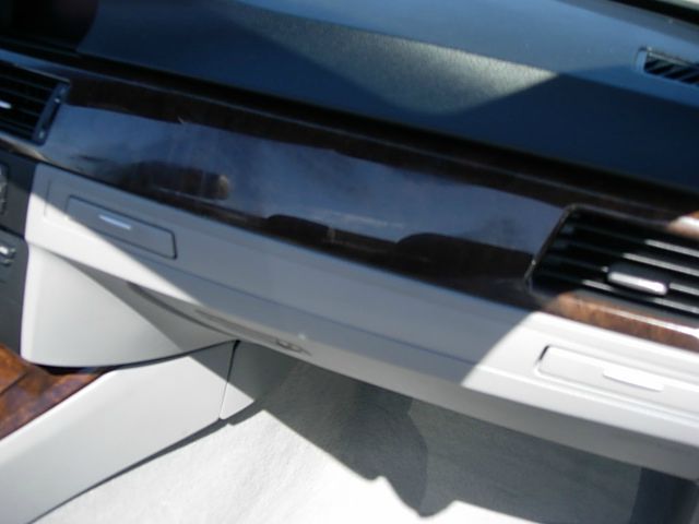 BMW 3 series 2009 photo 7