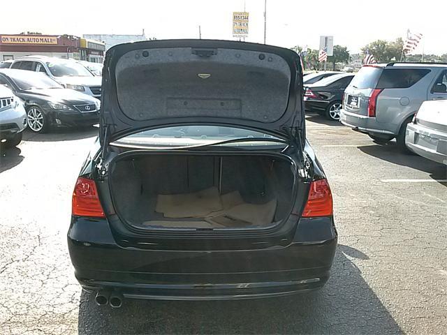 BMW 3 series 2009 photo 4