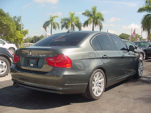 BMW 3 series 2009 photo 5