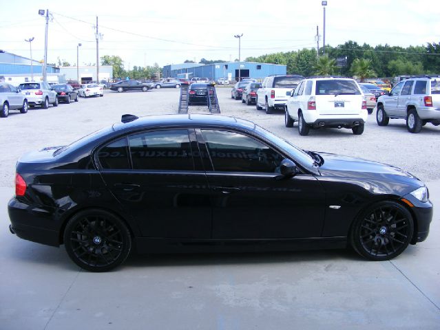 BMW 3 series 2009 photo 1