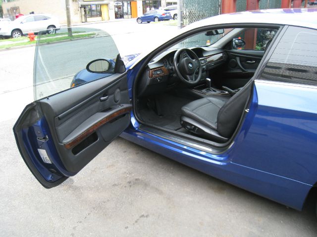 BMW 3 series 2009 photo 3