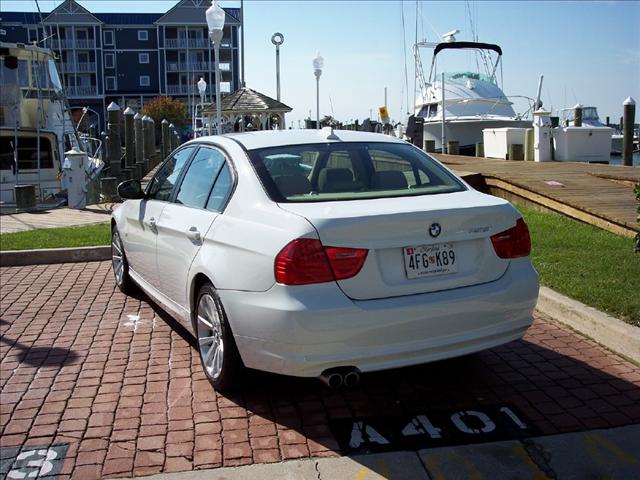 BMW 3 series 2009 photo 1